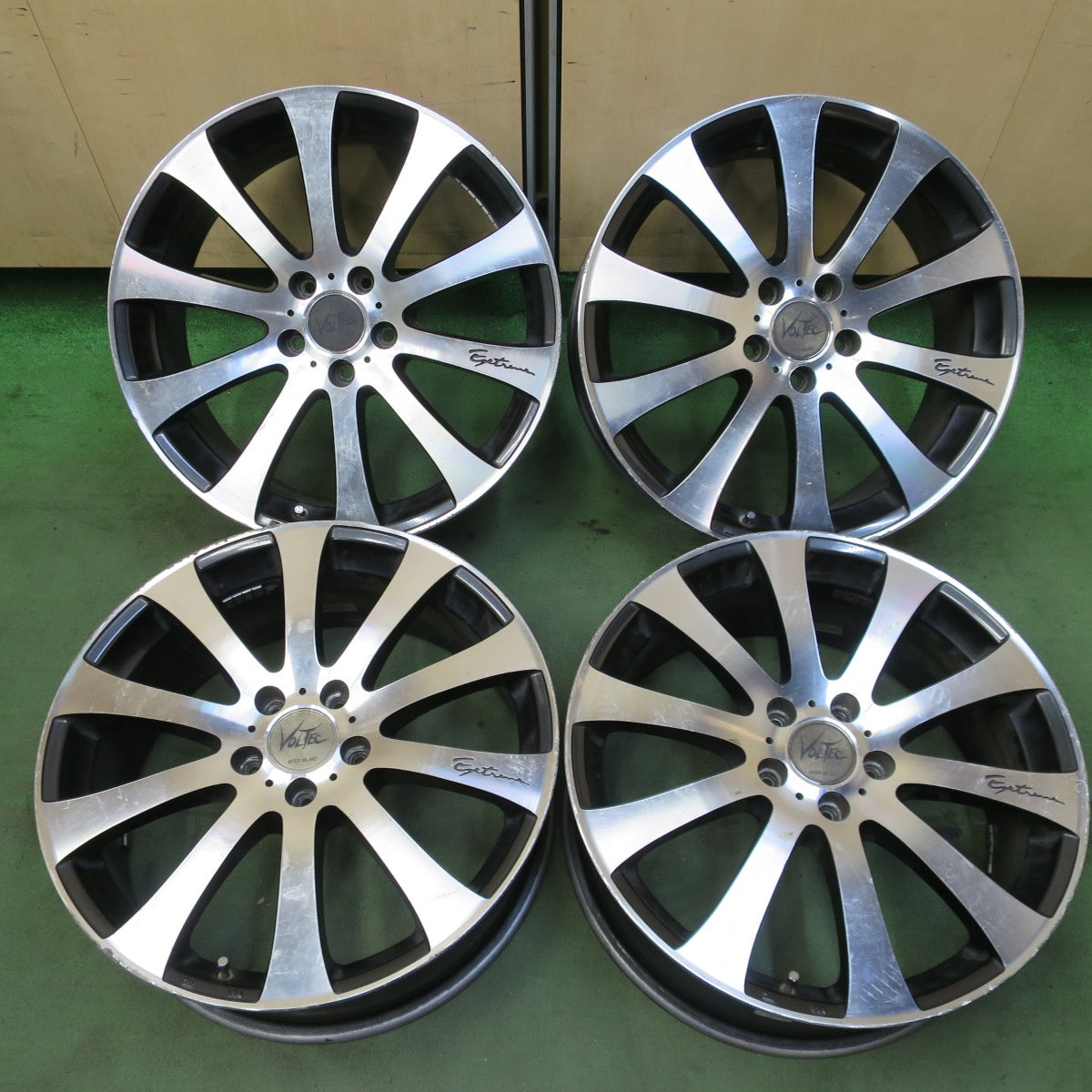 4本価格★VOLTEC Extreme INTER MILANO 19インチ ホイール ボルテック エクストリーム インターミラノ 19×7.5J PCD114.3/5H★6072902NGホ