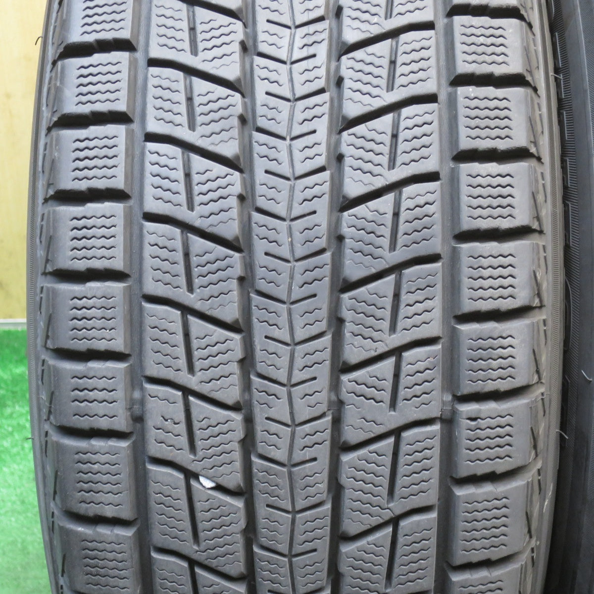 バリ溝！キレイ！9分◎スタッドレス 225/65R17 ダンロップ ウインターマックス SJ8 DUFACT デュファクト 17インチ PCD114.3/5H◎6072403NJス