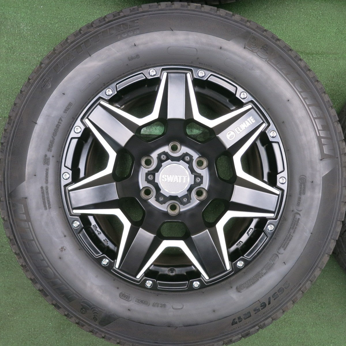 *送料無料* バリ溝！21年！キレイ！9分★SWATT CLIMATE 265/65R17 ミシュラン LATITUDE TOUR スワット クライメイト 17インチ PCD139.7/6H★4041701TNス