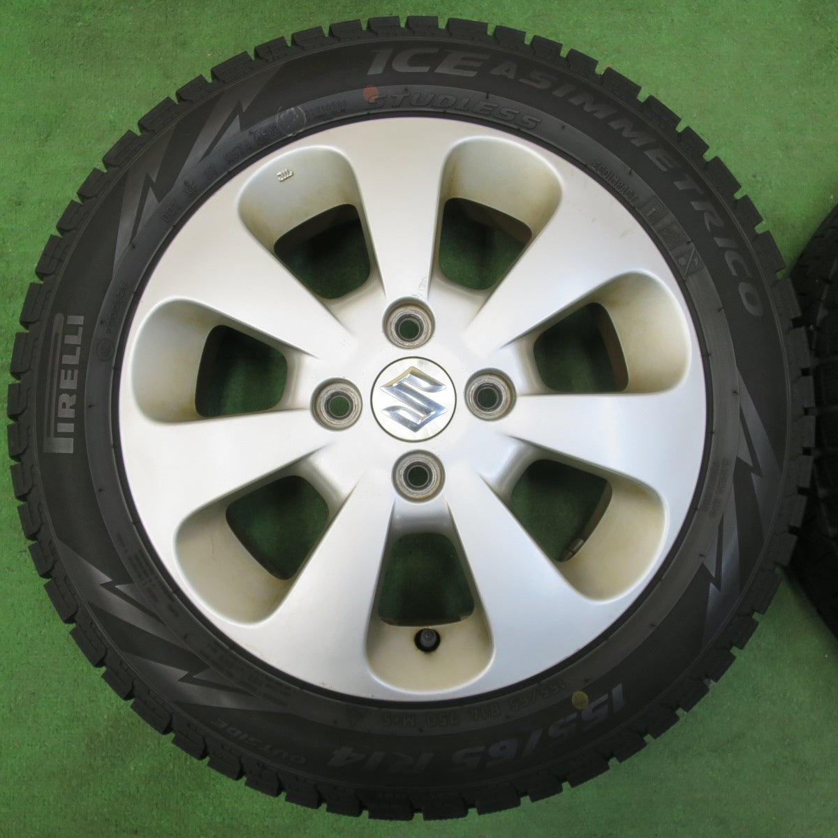 [送料無料] バリ溝！9分★スズキ パレット 純正 155/65R14 スタッドレス ピレリ アイスアシンメトリコ 14インチ PCD100/4H★4112001イス