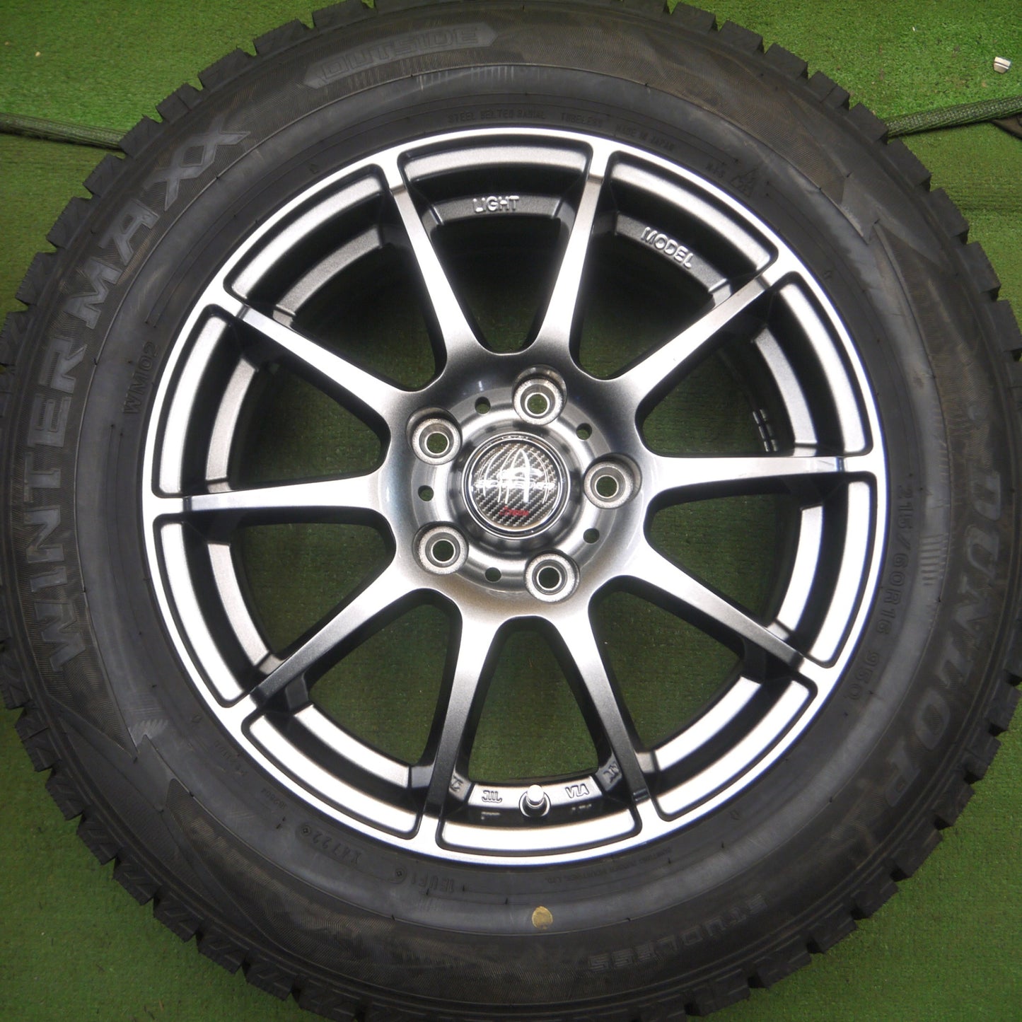 *送料無料* バリ溝！22年！キレイ！ほぼ10分★スタッドレス 215/60R16 ダンロップ ウインターマックス WM02 SCHNEIDER シュナイダー PCD114.3/5H★4031313Hス