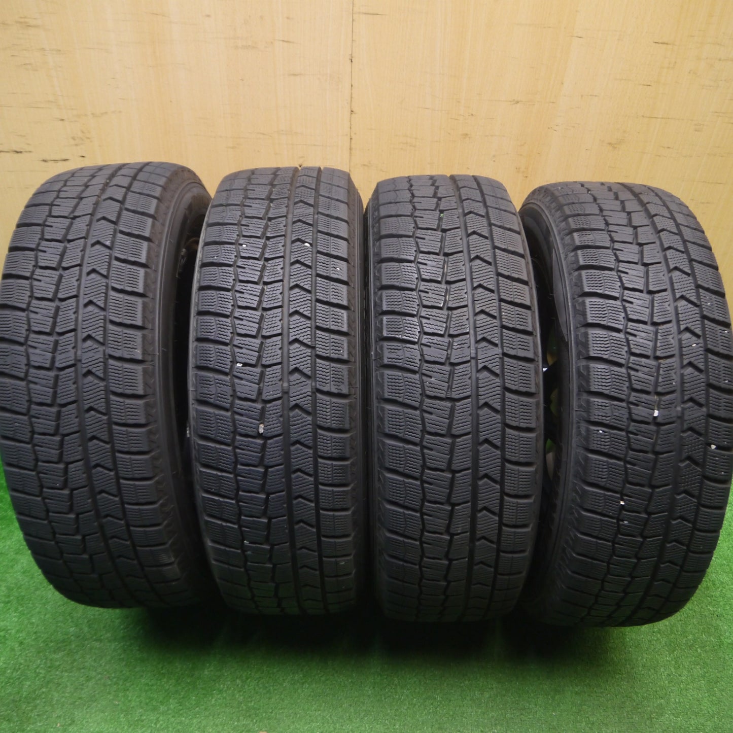 [送料無料] バリ溝！20年！キレイ！9.5分★プリウス 等 195/65R15 スタッドレス ダンロップ ウインターマックス WM02 WAREN ヴァーレン 15インチ PCD100/5H★4092002Hス