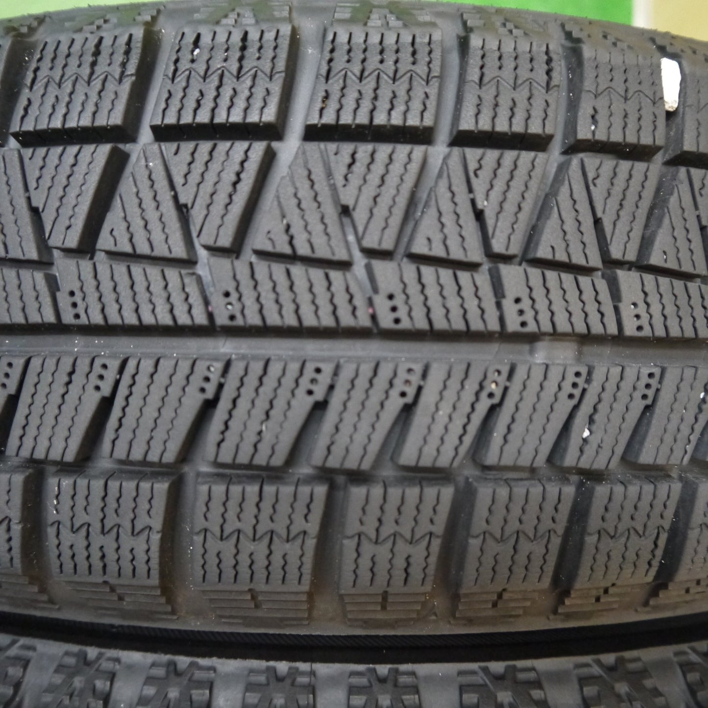 [送料無料] バリ溝！8.5分★スズキ スペーシア 純正 スチール 155/65R14 スタッドレス ブリヂストン アイスパートナー2 14インチ PCD100/4H★5031201Hス