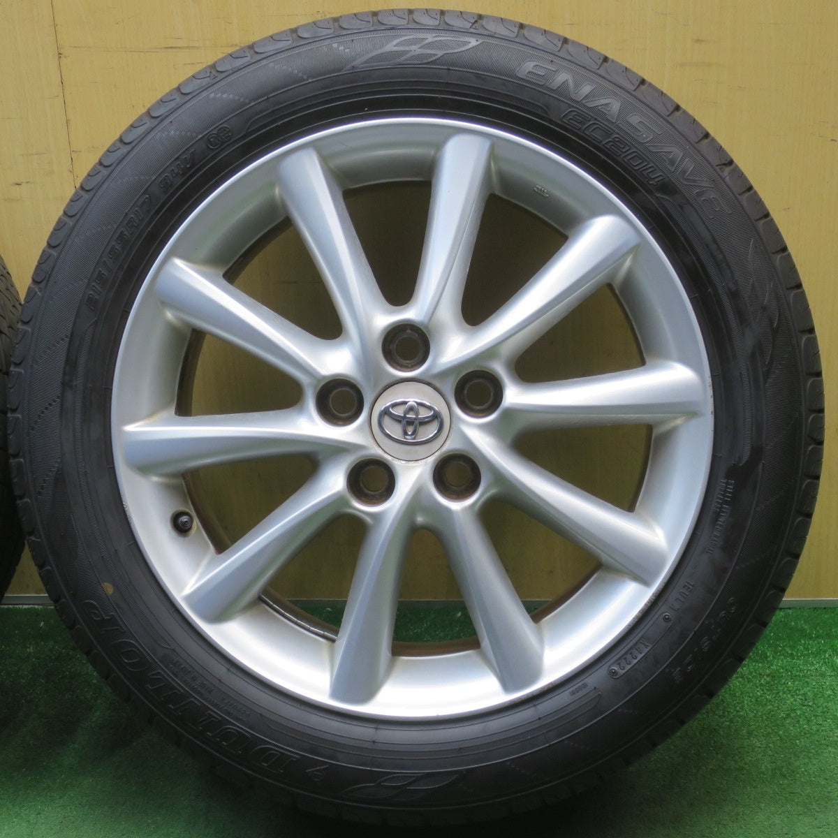バリ溝！24年！9.5分◎トヨタ 50系 エスティマ 純正 215/55R17 セイバーリング SL201 ダンロップ エナセーブ EC204 17インチ PCD114.3/5H◎6060202NKノ
