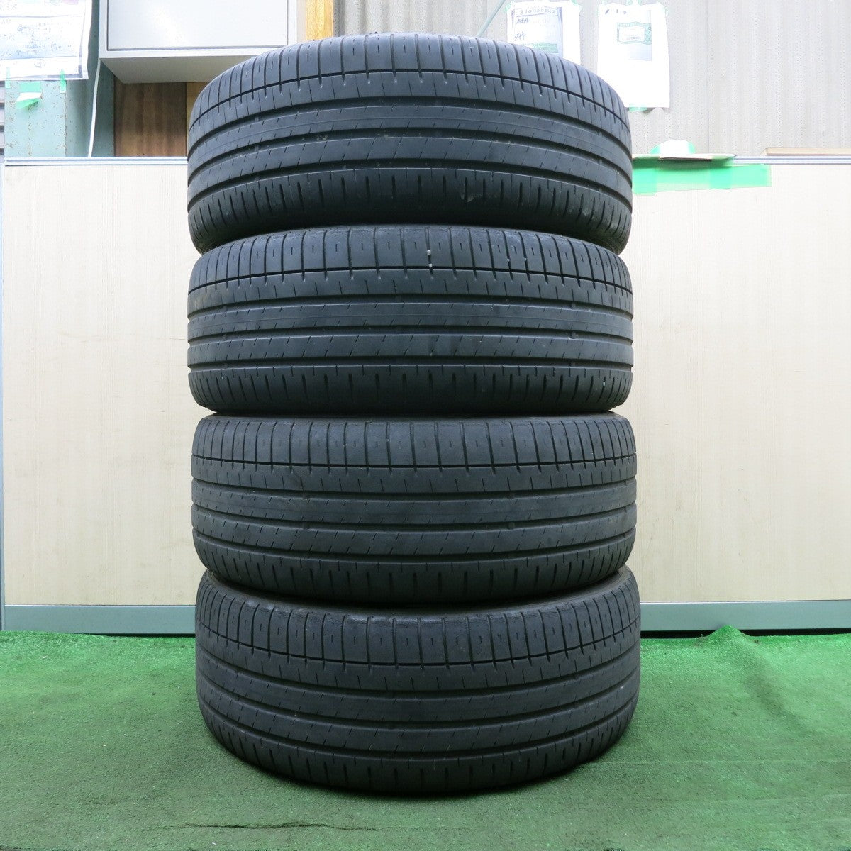 *送料無料* キレイ！21年★VOSSEN CVT-R CVT-L 265/40R22 ファルケン アゼニス FK510 SUV ヴォッセン 22インチ PCD114.3/5H★4061402NJノ