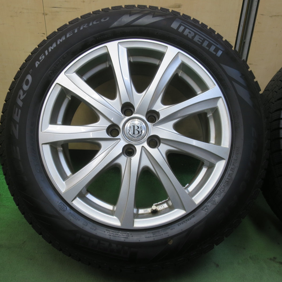 バリ溝！24年！9分◎レガシィ 等 205/60R16 スタッドレス ピレリ アイスゼロ アシンメトリコ BRANDLE-LINE ブランドルライン 16インチ PCD100/5H◎6080602イス