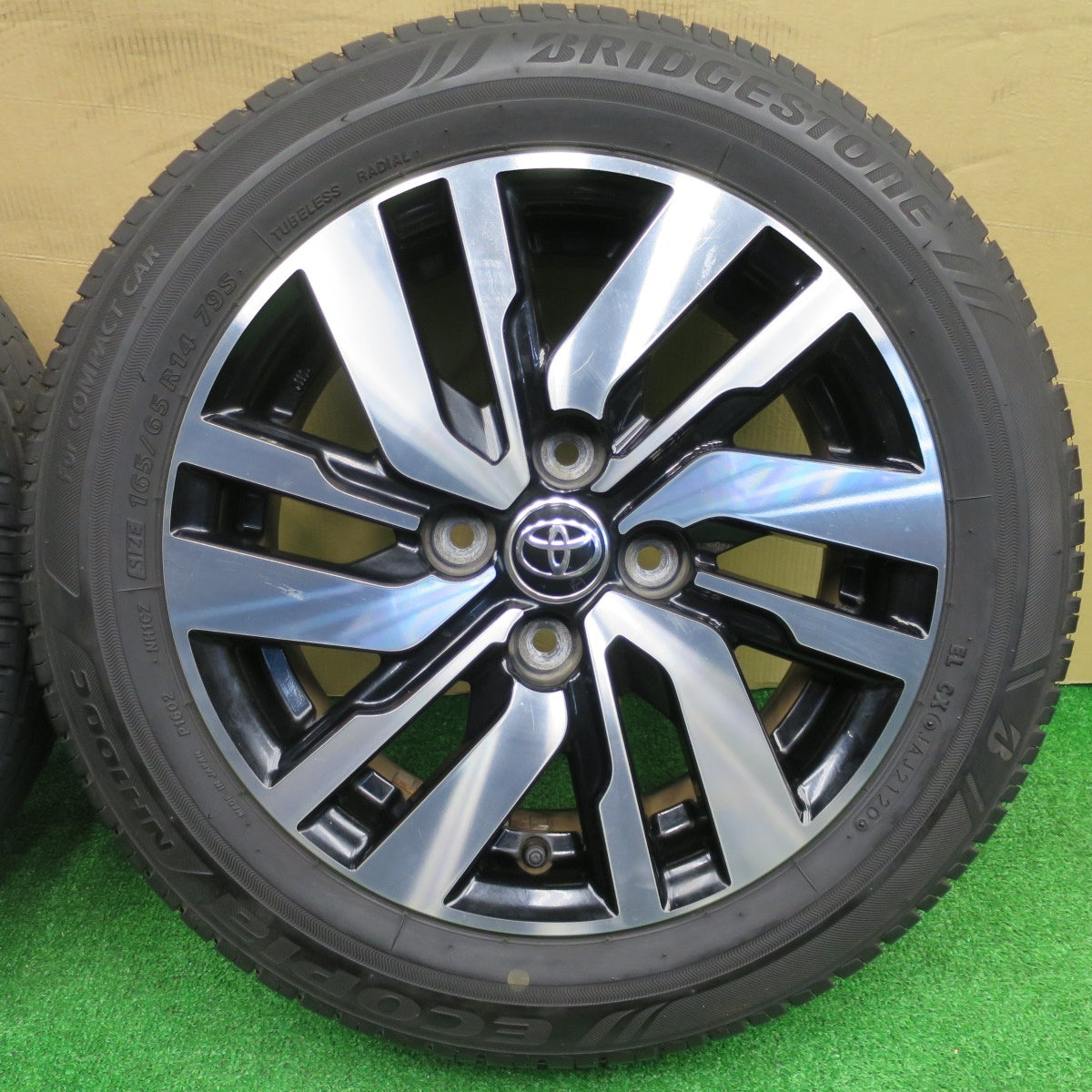 バリ溝！9分★トヨタ タンク ルーミー 純正 165/65R14 ブリヂストン エコピア NH100C 14インチ PCD100/4H★5120602NKノ