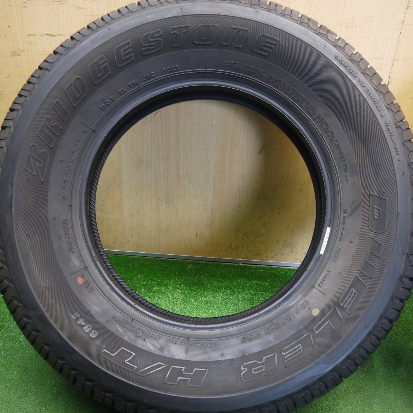 超バリ溝！ほぼ10分★195/80R15 ブリヂストン デューラー H/T 684Ⅱ DUELER タイヤ 15インチ ジムニー シエラ ジムニー ノマド 等★6070508Hノタ