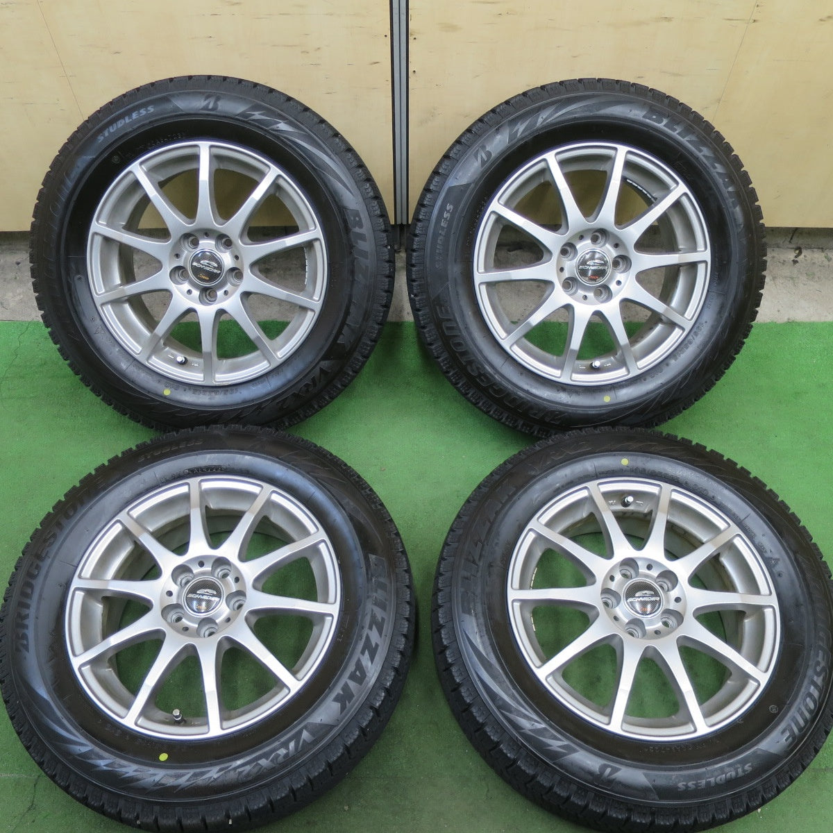バリ溝！23年！キレイ！9.5分★プリウス 等 195/65R15 スタッドレス ブリヂストン ブリザック VRX2 SCHNEIDER シュナイダー 15インチ PCD100/5H★6040605TTス