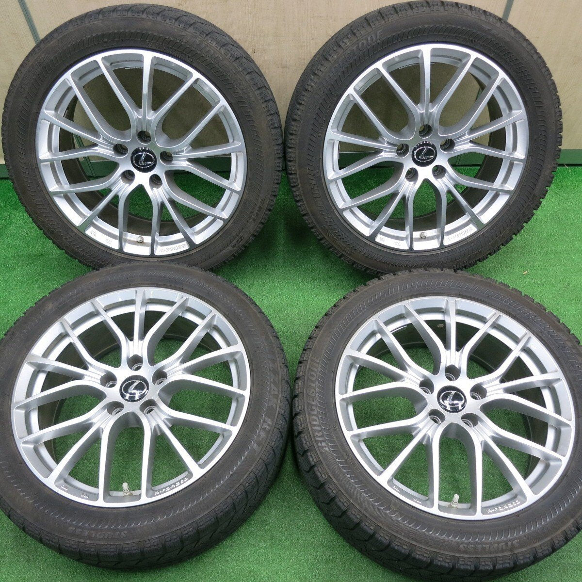 4本価格★レクサス等 阿部商会 LaStrada LEVIS 225/50R18 スタッドレス ブリヂストン ブリザック RFT PCD114.3/5H★4111406NJス