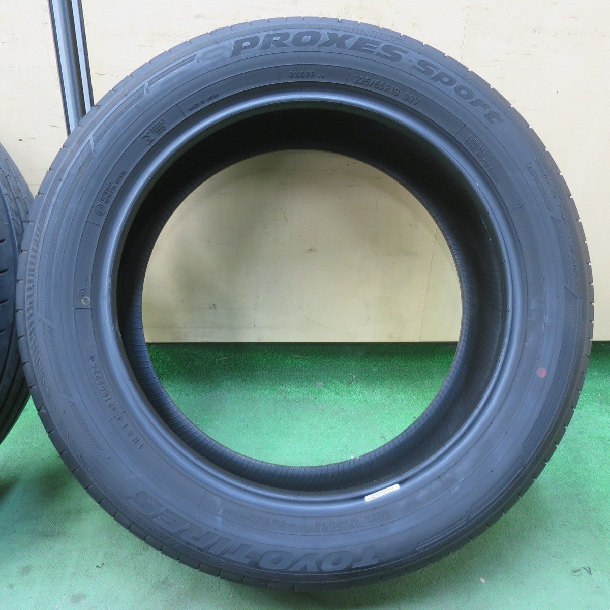 バリ溝！25年！9分★225/55R19 トーヨー プロクセス スポーツ PROXES Sport タイヤ 19インチ ハリアー ヴェルファイア エクストレイル CX-8 等★6021005イノタ