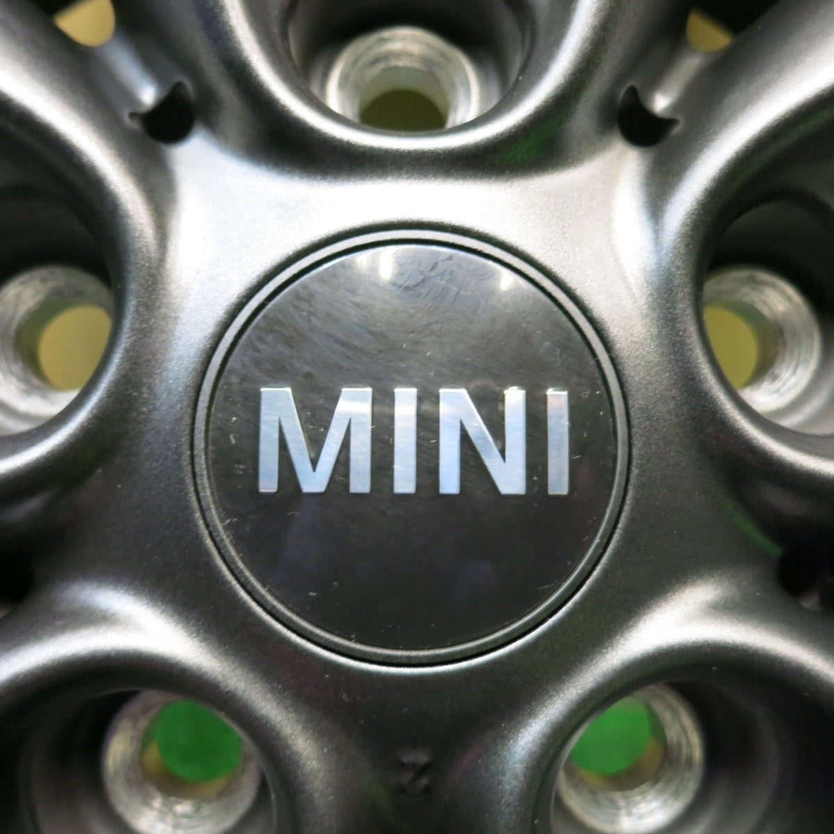 ほぼ未使用！キレイ★MINI R60 ミニ クロスオーバー 純正 205/55R17 スタッドレス ダンロップ DSX-2 17インチ PCD120/5H★5121102HAス