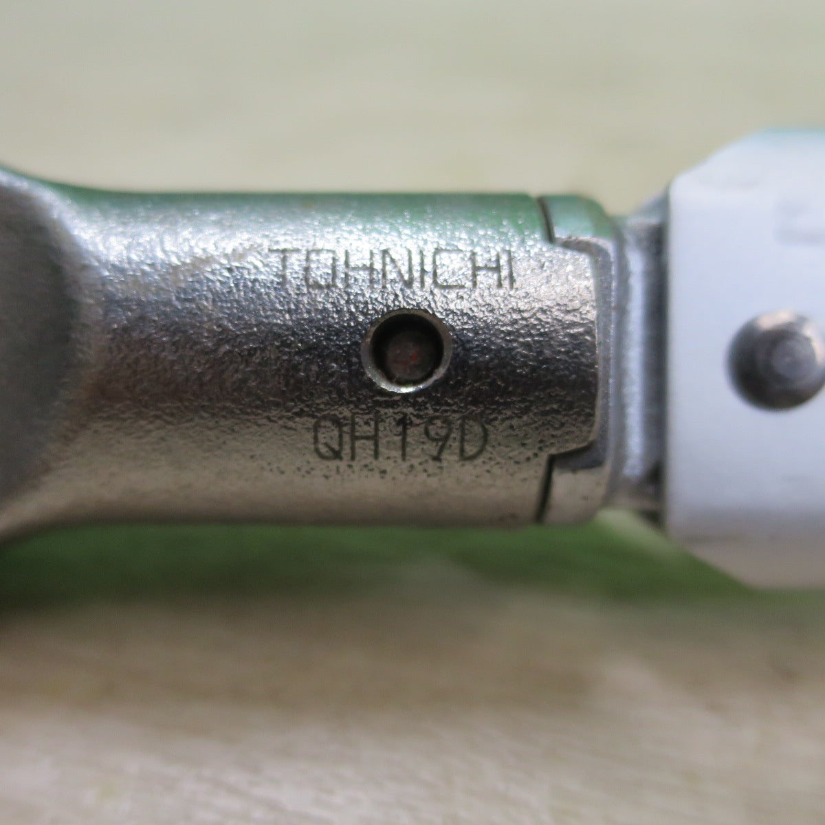 ☆東日 デジタル 式 トルクレンチ CEM200N3X19D 直読式 ラチェット ハンド ツール 工具 道具 TOHNICHI QH19D 現状品☆