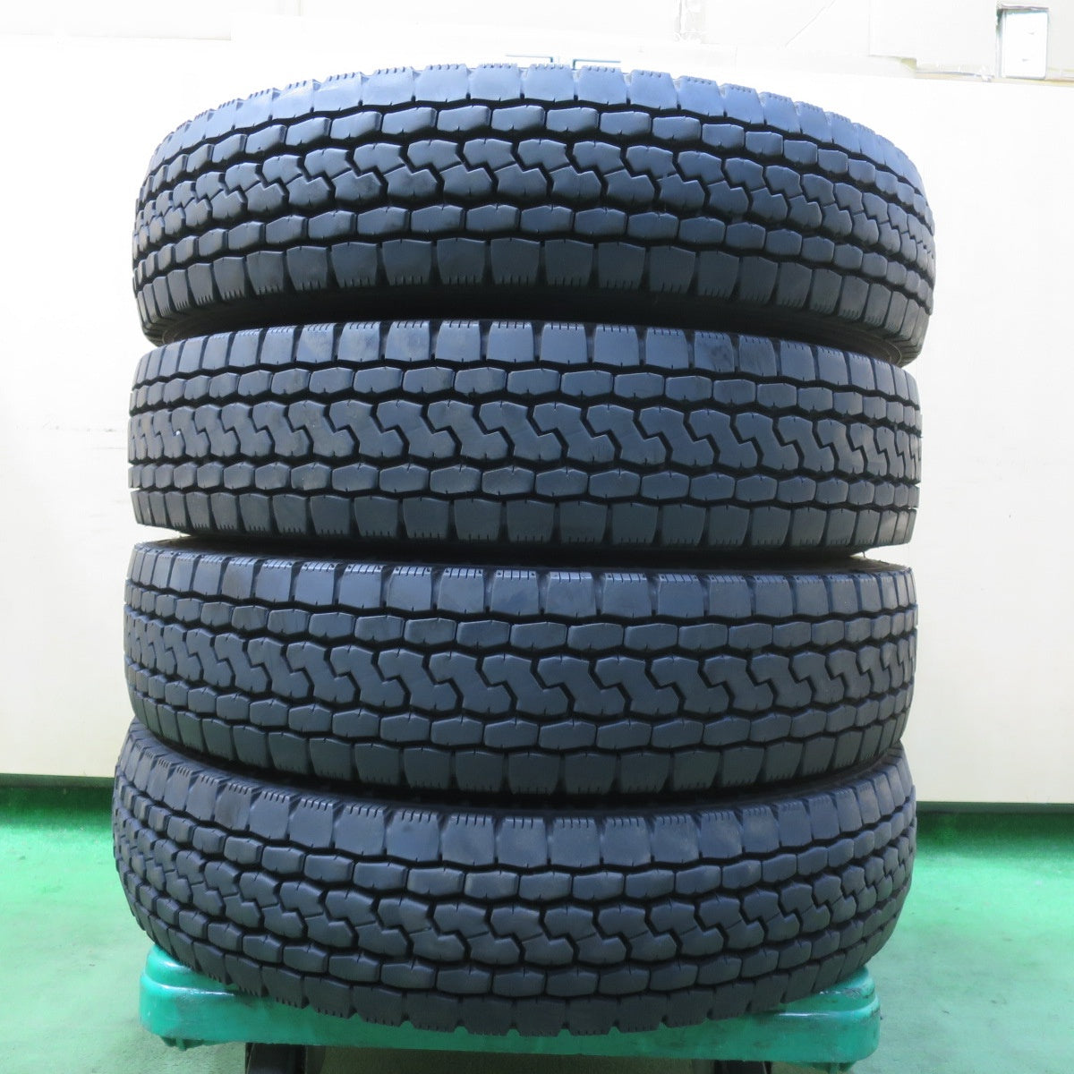 バリ溝！9分★トラック タイヤ 7.00R16 10PR ヨコハマ LT ラジアル TY228 STEM オールシーズン ミックス 16インチ★5062611イノタ