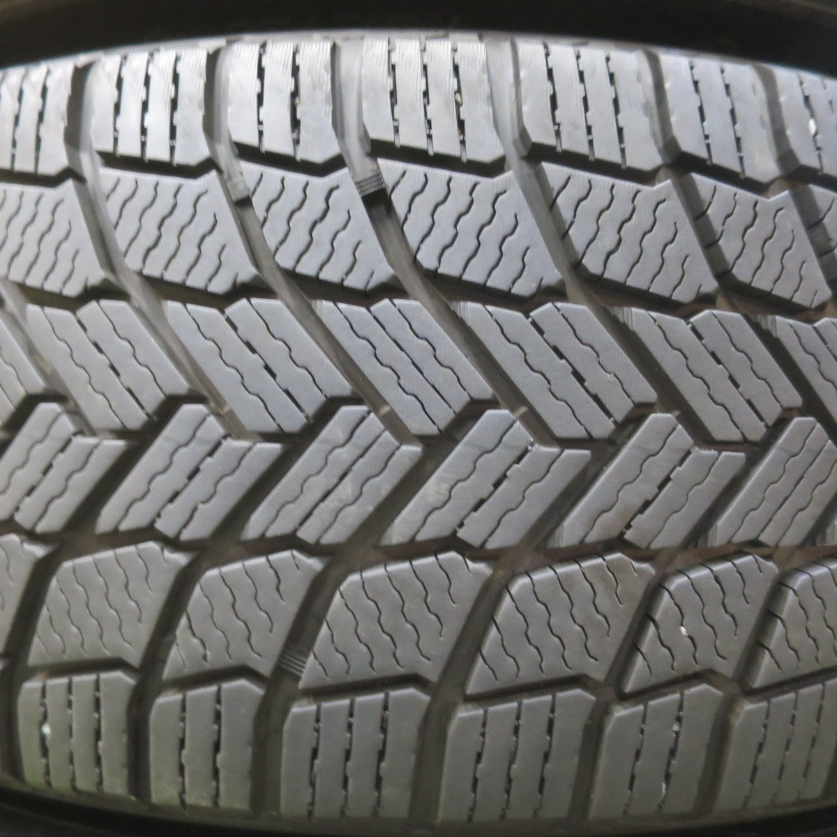バリ溝！23年！キレイ！9.5分◎スタッドレス 225/65R17 ミシュラン X-ICE SNOW SUV WAREN ヴァーレン 17インチ PCD114.3/5H◎6072006イス