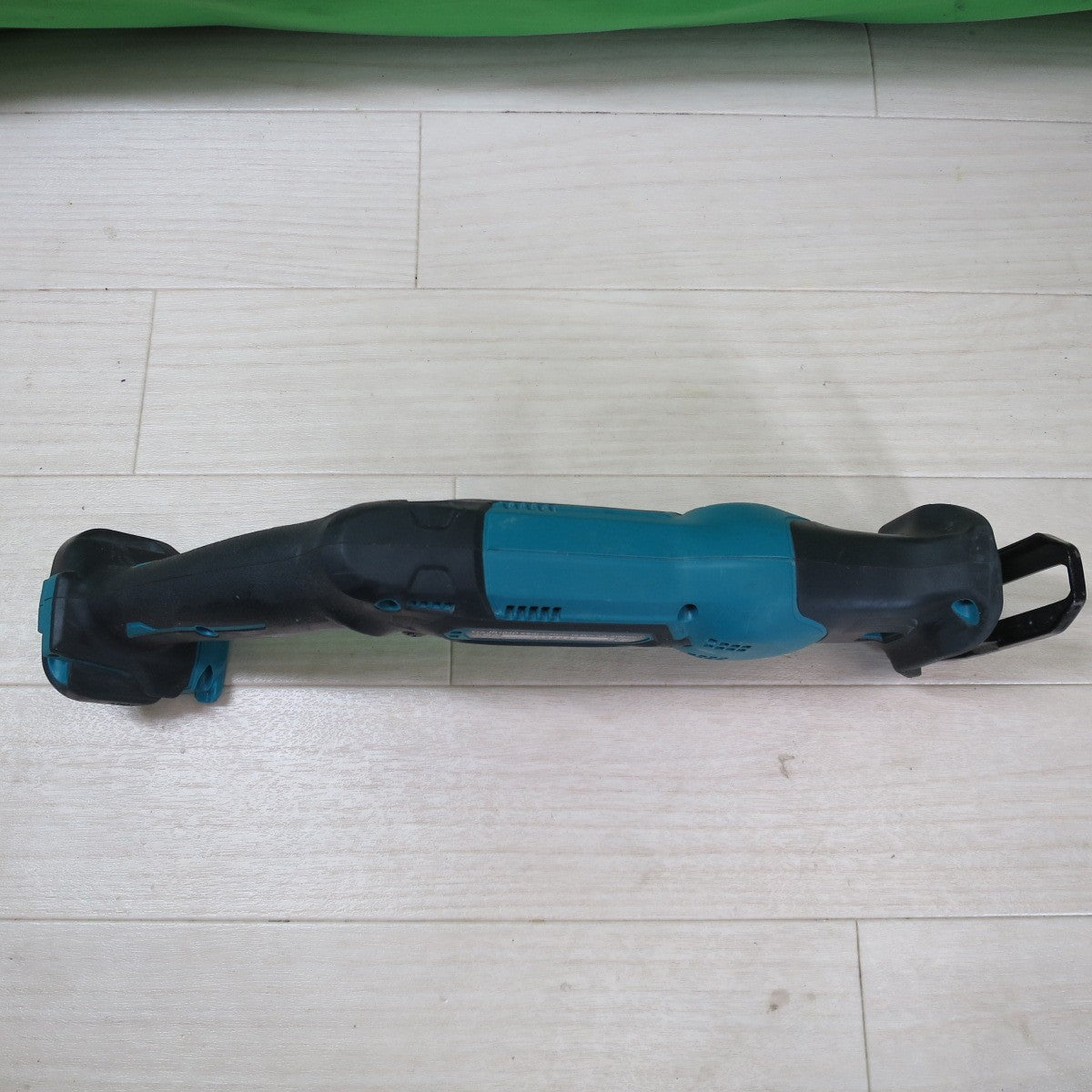 [送料無料] ☆マキタ 充電式 レシプロソー JR104D 電動 工具 セーバーソー セーバソー コードレス makita 本体のみ☆
