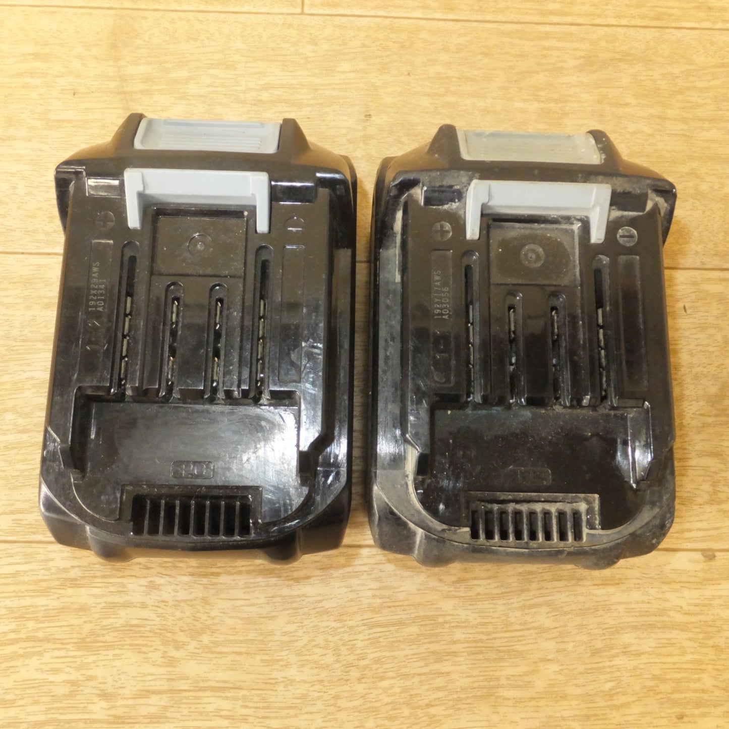 [送料無料] ジャンク★マキタ makita 急速充電器 DC40RA　バッテリ BL4025 2点　セット★