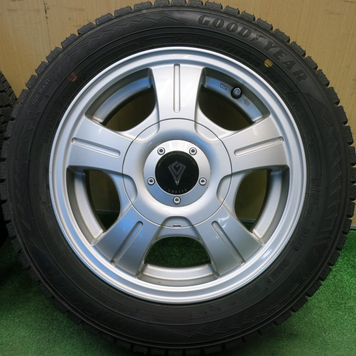超バリ溝！ほぼ10分★スタッドレス 155/65R13 グッドイヤー アイスナビ8 GRETTE 社外 アルミ 13インチ PCD100 110 114.3/4H マルチ★6040509HAス