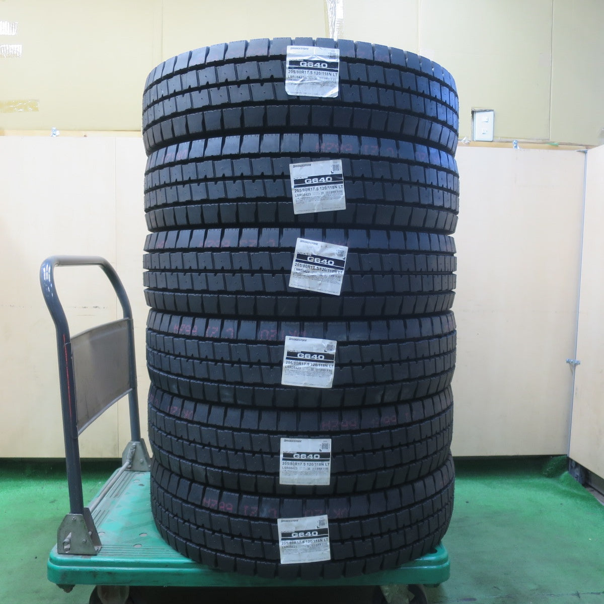 未使用！25年！6本★トラック タイヤ 205/80R17.5 120/118N ブリヂストン デュラビス G640 DURAVIS 17.5インチ★5122201イノタ