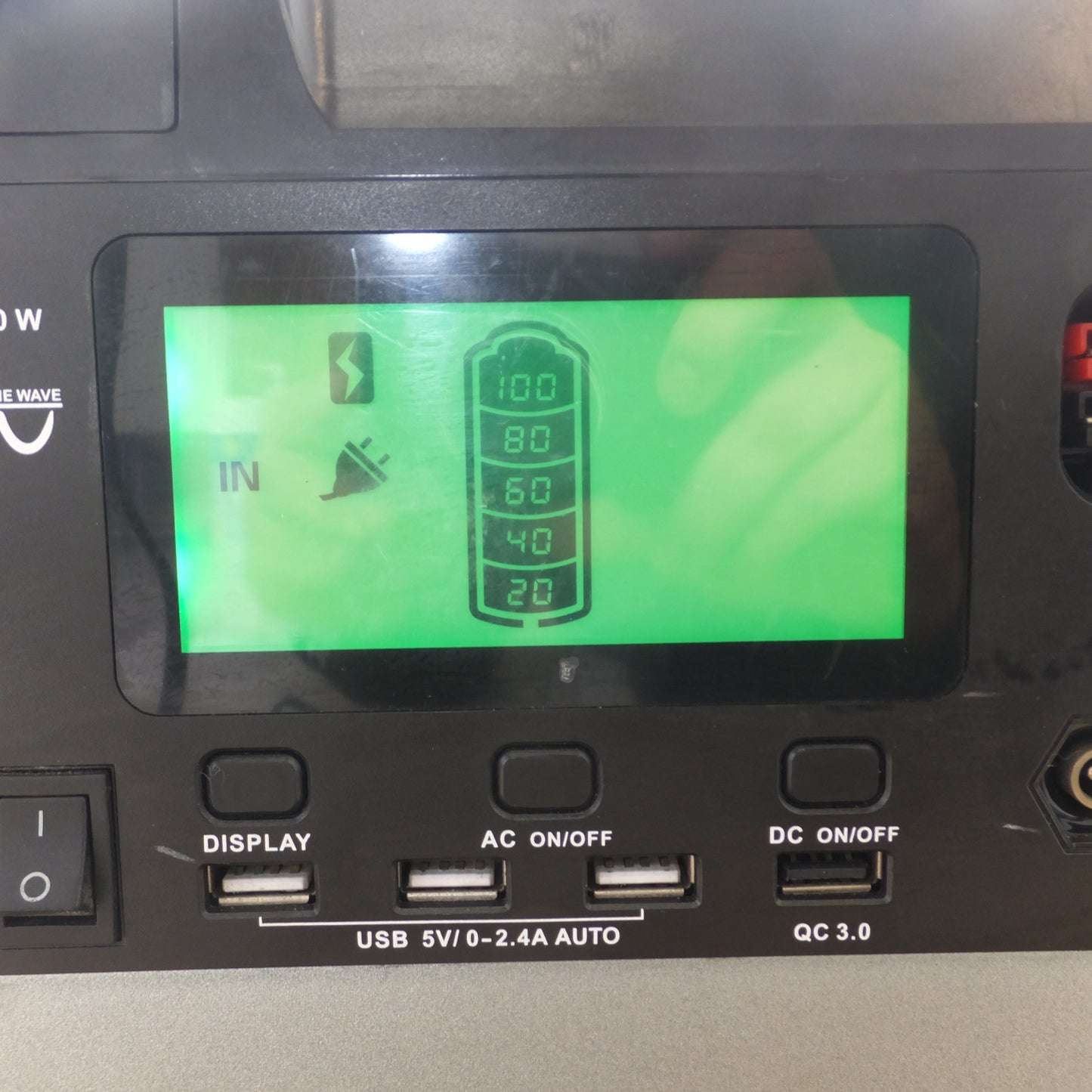 [送料無料] ★ベステック BESTEK ポータブル電源 BTPB18　定格容量 180000mAh　100V～ 50Hz/60Hz★