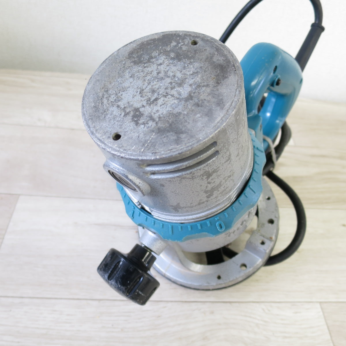 [送料無料] ◇マキタ ルータ 3600HA 電動 工具 ルーター 100V makita コード式◇