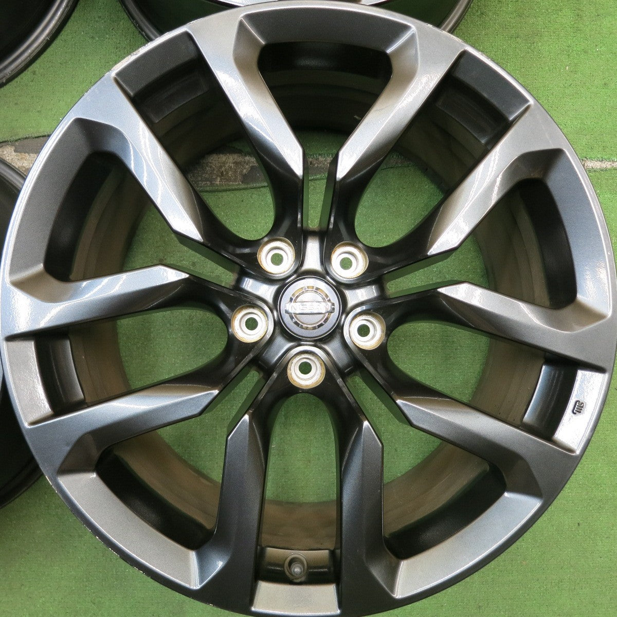 4本価格☆日産 Z34 フェアレディZ 純正 ホイール 18インチ 18×8J 18×9J