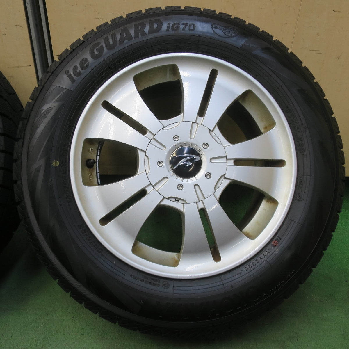 バリ溝！25年！ほぼ10分◎スタッドレス 195/65R15 ヨコハマ アイスガード iG70 FLYMANT フライマント 15インチ PCD100 114.3/5H マルチ◎6061203イス