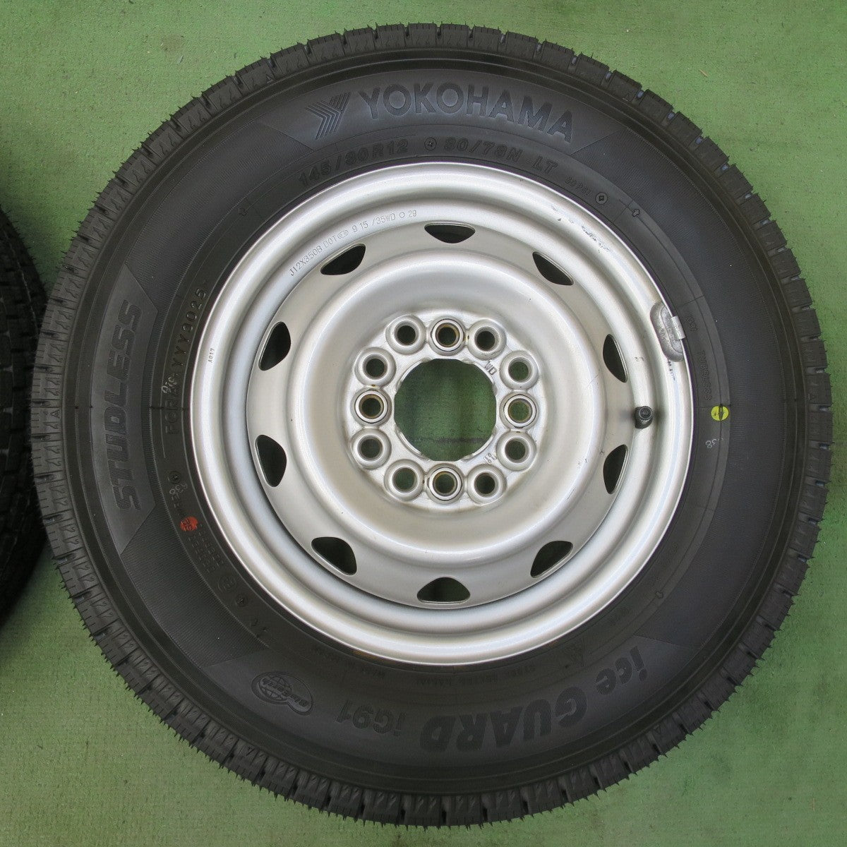 ほぼ未使用！25年！キレイ★スタッドレス 145/80R12 80/78N ヨコハマ アイスガード iG91 スチール ホイール 12インチ PCD100 110 114.3/4H マルチ★6041403イス
