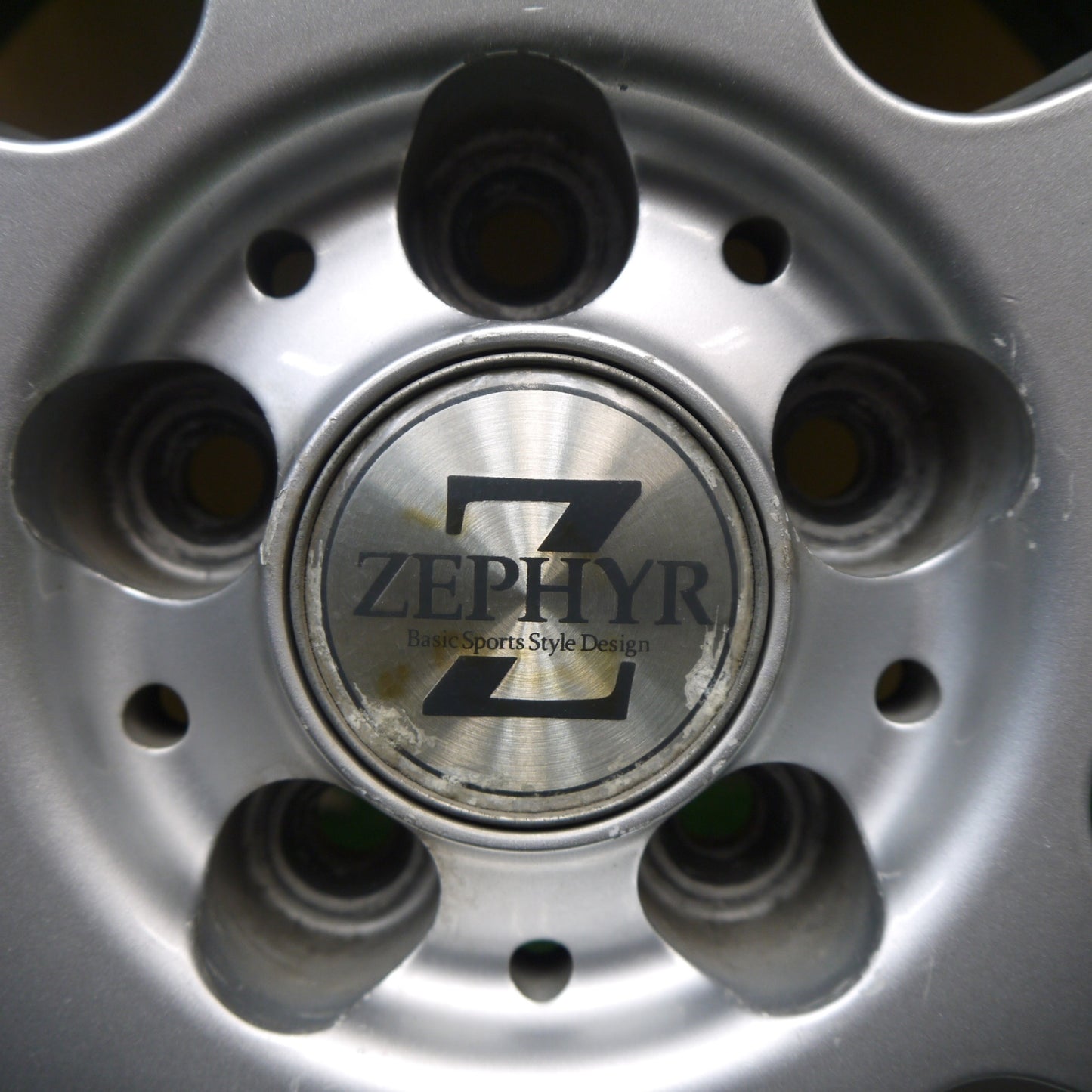 バリ溝！23年！9.5分★プリウス 等 195/65R15 スタッドレス ダンロップ ウインターマックス WM02 ZEPHYR ゼファー 15インチ PCD100/5H★5100301Hス
