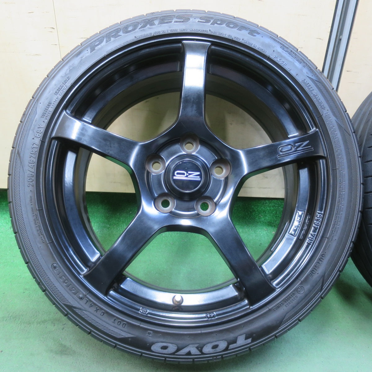 4本価格★MINI ミニ クーパー 等 O・Z X-LINE Torino 205/45R17 トーヨー プロクセス スポーツ OZ レーシング トリノ 17インチ PCD112/5H★6050401イノ