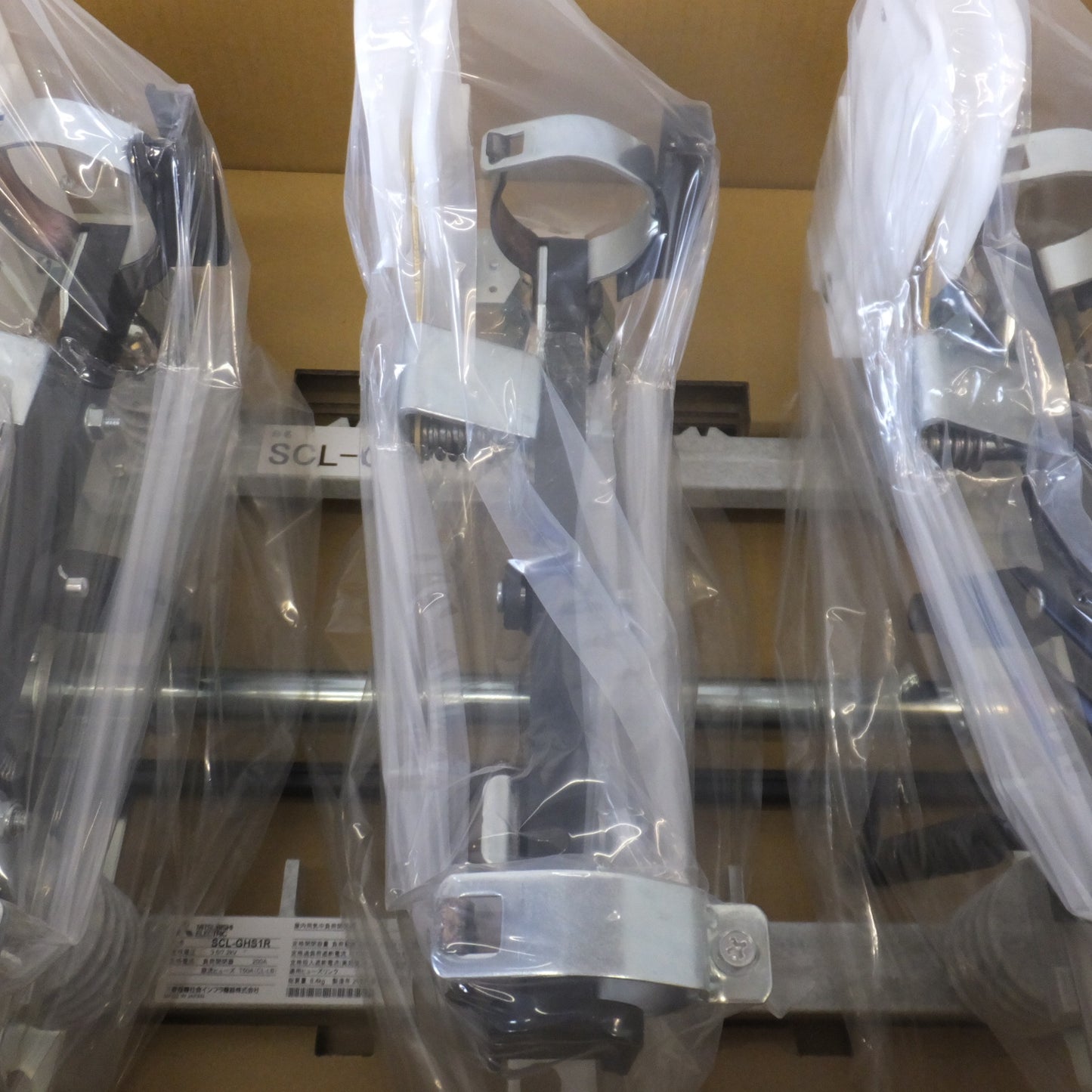 ●複数在庫有●[送料無料] 未使用★三菱 MITSUBISHI 負荷開閉器 断路器 SCL-GHS1R-NNY　3.6/7.2kV 200A　限流ヒューズ T50A(CL-LB)★