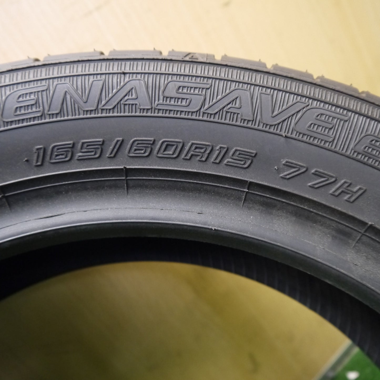 新車外し！24年！2本★165/60R15 ダンロップ エナセーブ EC300+ タイヤ 15インチ ハスラー タフト キャスト フレアクロスオーバー デリカミニ ソリオ デリカD:2 等★6050809Hノタ
