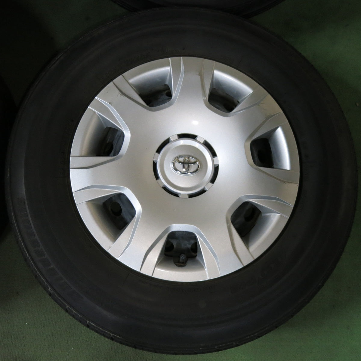 4本価格★トヨタ 200系 ハイエース 純正 スチール 195/80R15 107/105L ブリヂストン RD-613 STEEL エコピア 15インチ PCD139.7/6H★5061311SYノ