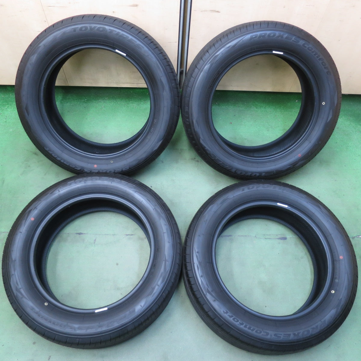 新車外し！26年◎225/60R18 トーヨー プロクセス Comfort コンフォート タイヤ 18インチ 40系 アルファード ヴェルファイア レクサス NX 等◎6083102イノタ