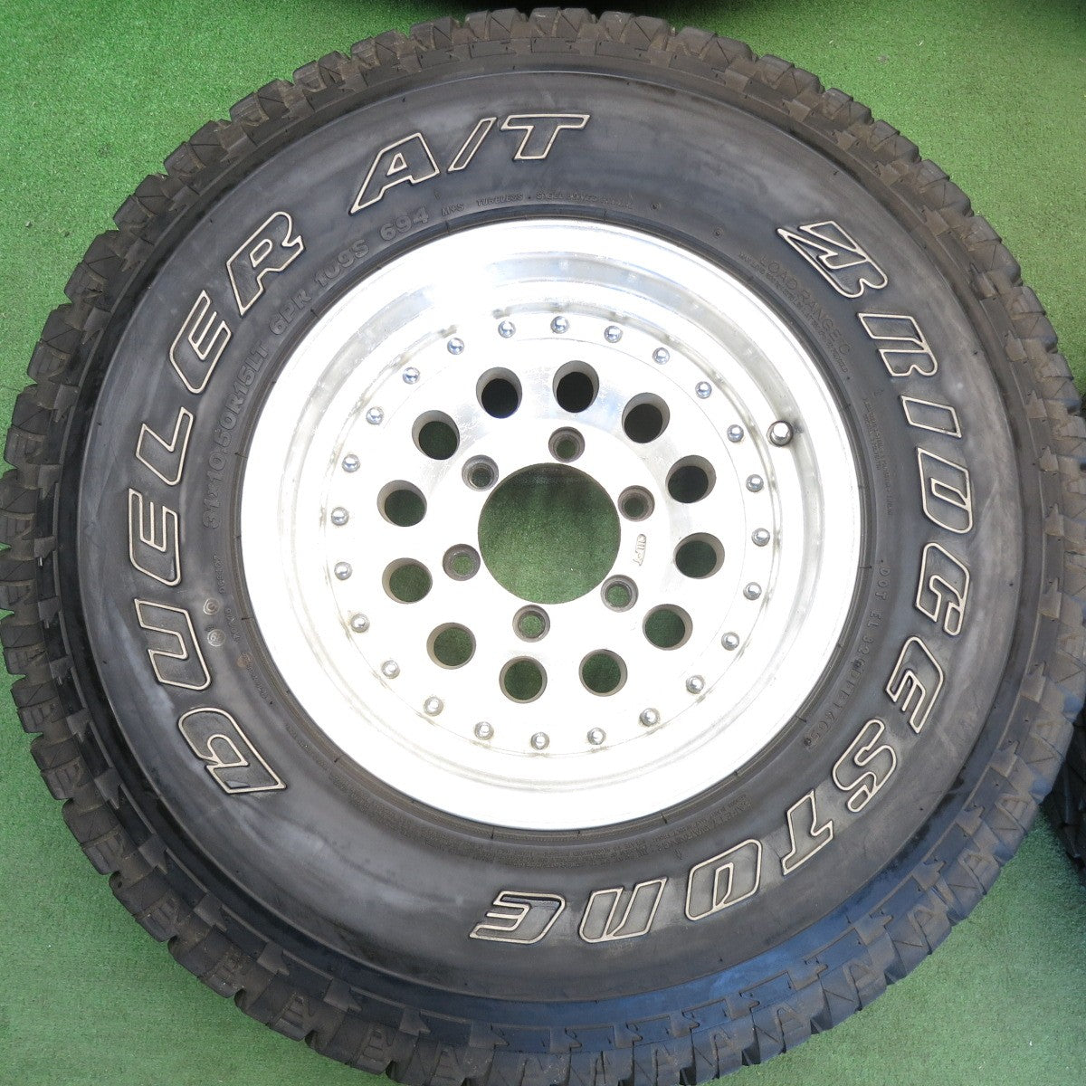 バリ溝！9.5分★31×10.50R15 LT 6PR ブリヂストン デューラー A/T 694 社外 アルミ レンコン ホイール 15インチ PCD139.7/6H★6051401HAノ