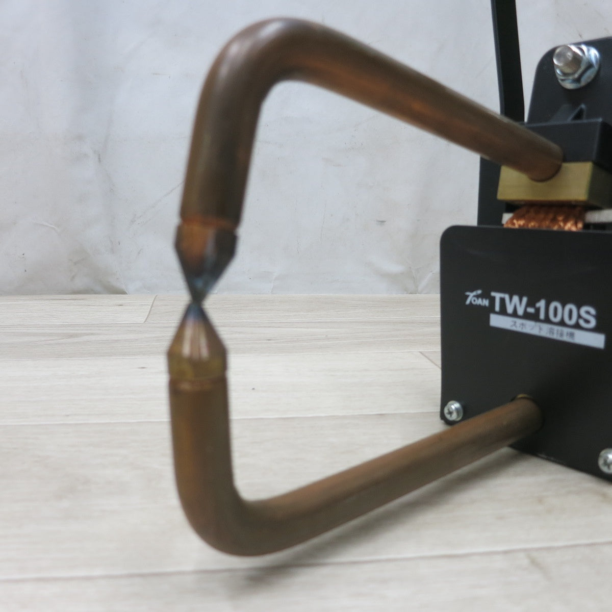 [送料無料] ◆TOAN スポット 用 溶接機 TW-100S ポータブル タイプ 周波数 50/60Hz コード 式 東安◆