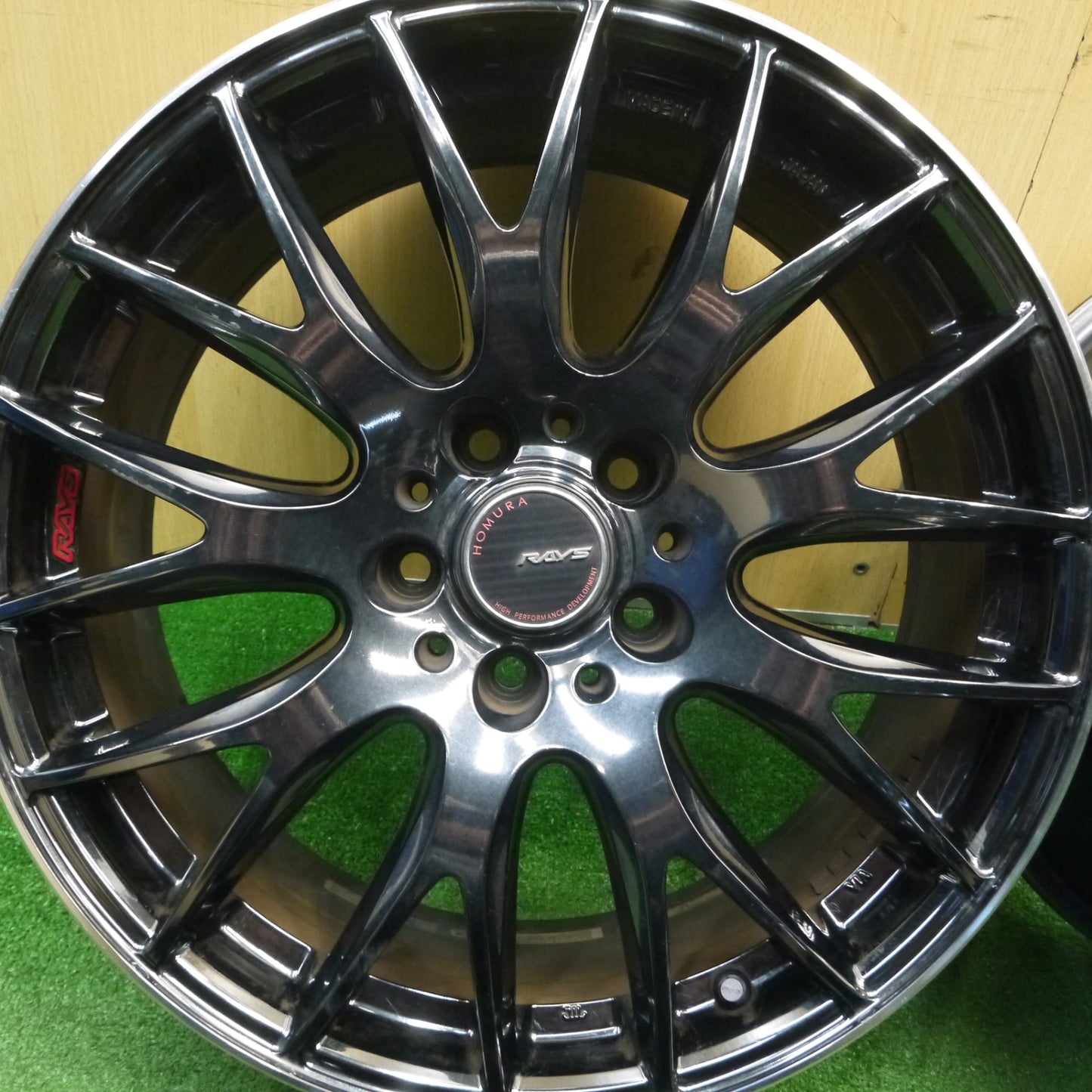 [送料無料] 4本価格★RAYS HOMURA 2×9 ホイール 18インチ 18×8J レイズ ホムラ 2X9 PCD114.3/5H★5012203Hホ