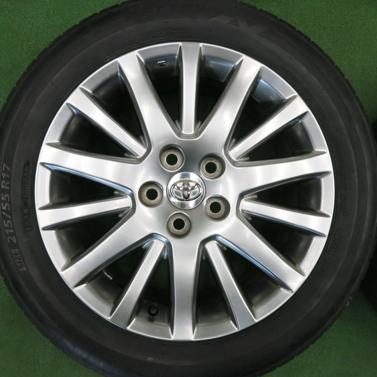 [送料無料] 4本価格★トヨタ 18 マジェスタ 純正 215/55R17 ブリヂストン ネクストリー エコピア 17インチ PCD114.3/5H★5021304TNノ