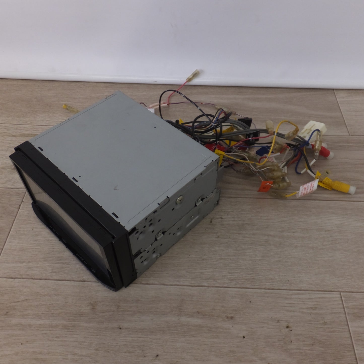 [送料無料] 現状品★カロッツェリア carrozzeria AV一体型メモリーナビゲーション 楽ナビLite AVIC-MRZ90 パイオニア Pioneer[44]★