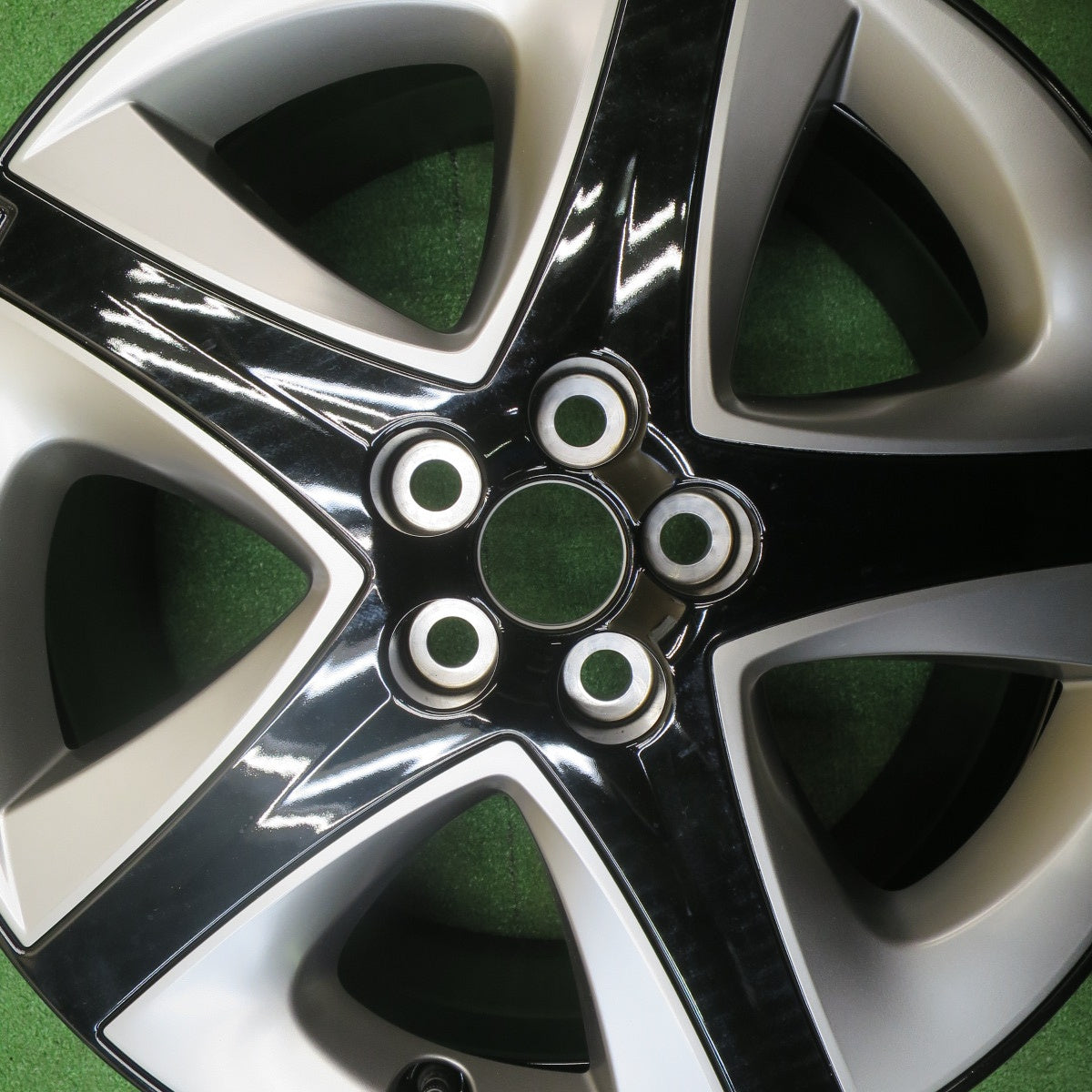 新車外し★トヨタ 50系 プリウス ツーリング 純正 ホイール 17インチ 17×7J PCD100/5H★5111604NJホ
