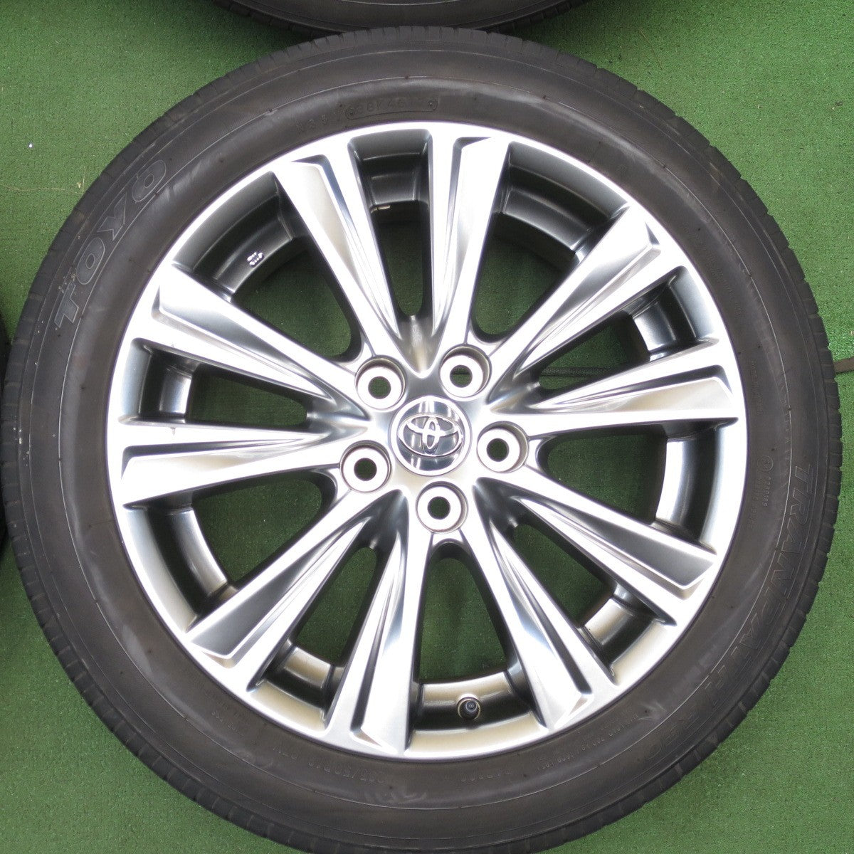 *送料無料* 4本価格★トヨタ 30系 アルファード ヴェルファイア 純正 ハイグロス 235/50R18 トーヨー トランパス R30 PCD114.3/5H★4041604クノ