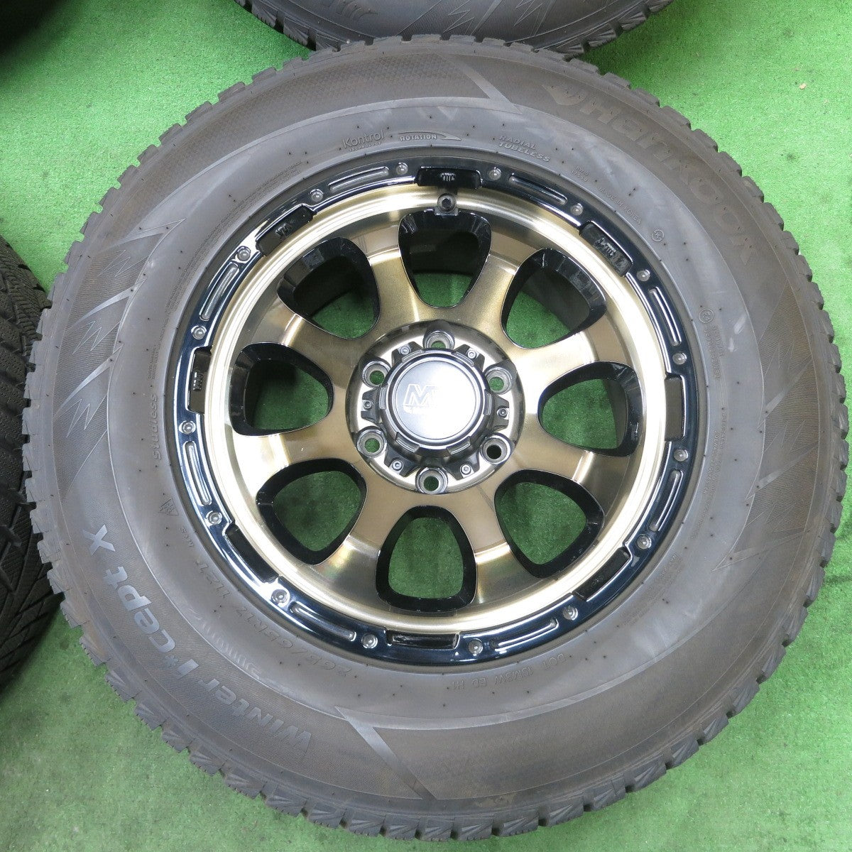 バリ溝！22年！キレイ！9.5分★スタッドレス MX MAD CROSS 265/65R17 ハンコック ウインター アイセプト X マッドクロス 17インチ PCD139.7/6H★5062502ナス