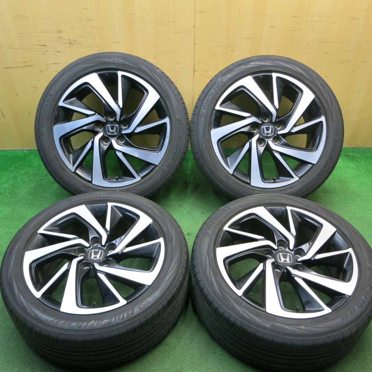 バリ溝！9分★ホンダ RU ヴェゼル RS 純正 225/50R18 ヨコハマ ブルーアース RV-02 18インチ PCD114.3/5H★5050705AKノ