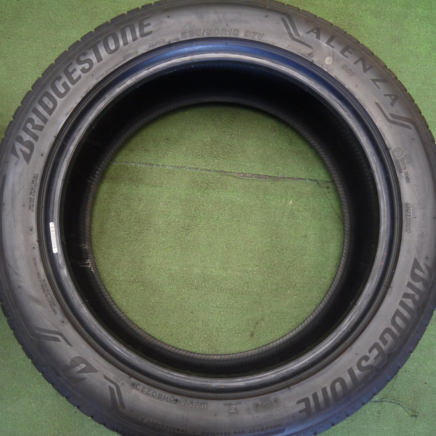 ほぼ未使用！23年★235/50R18 ブリヂストン アレンザ 001 ALENZA 18インチ アルファード ヴェルファイア等★6061503Hノタ