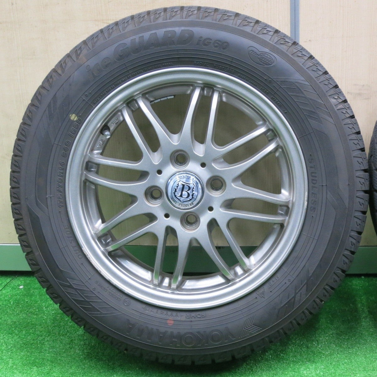 バリ溝！20年！9.5分★スタッドレス 175/70R14 ヨコハマ アイスガード iG60 BRANDLE-LINE ブランドルライン 14インチ PCD100/4H★4111503NJス