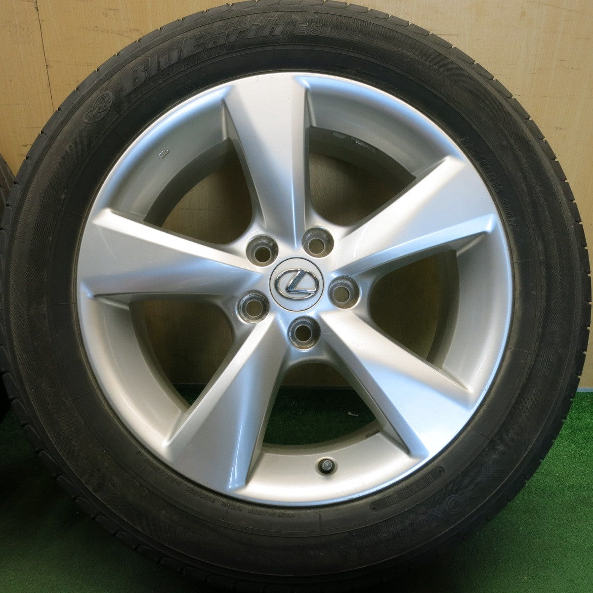 キレイ◎レクサス 10系 RX 純正 225/60R18 ヨコハマ ブルーアース E51 E51A 18インチ PCD114.3/5H◎6082308HAノ