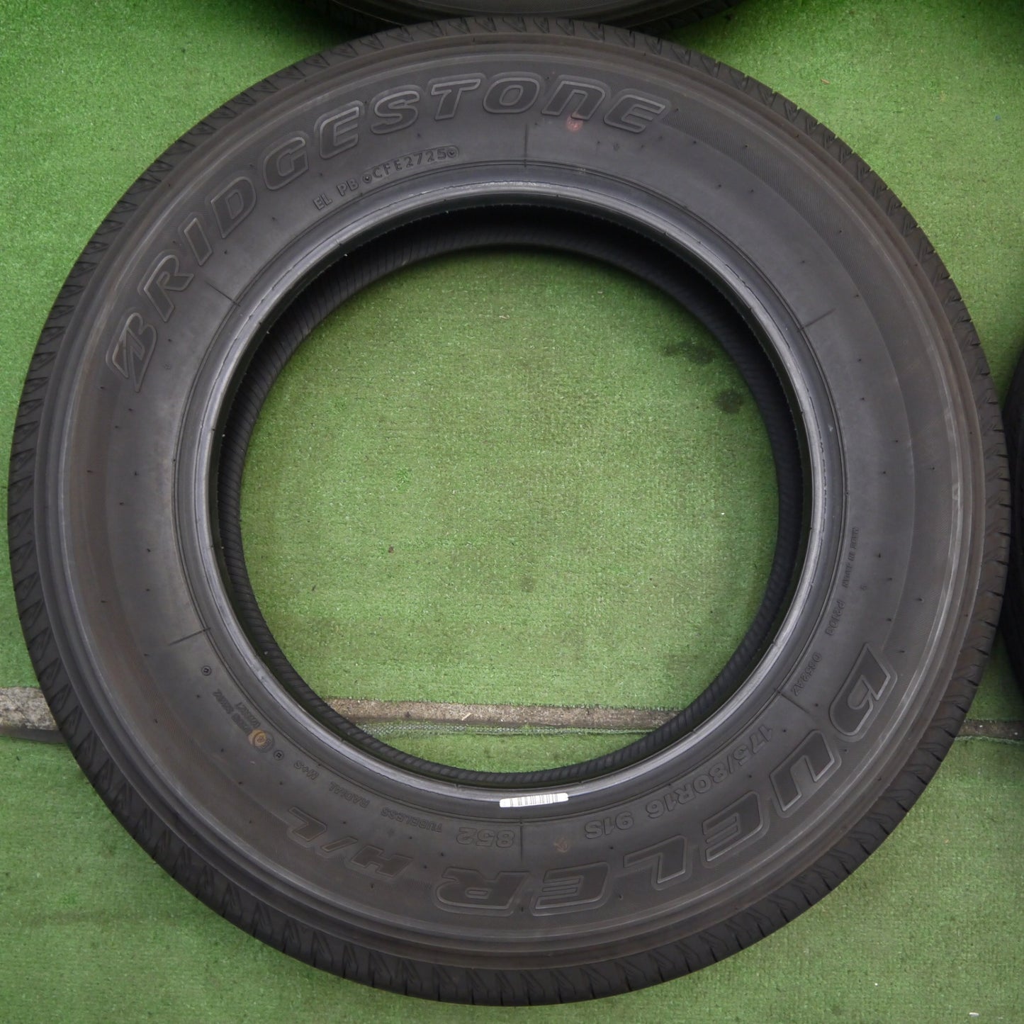 超バリ溝！25年！9.5分以上★ジムニー 等 175/80R16 ブリヂストン デューラー H/L 852 DUELER タイヤ 16インチ★6070801KKノタ