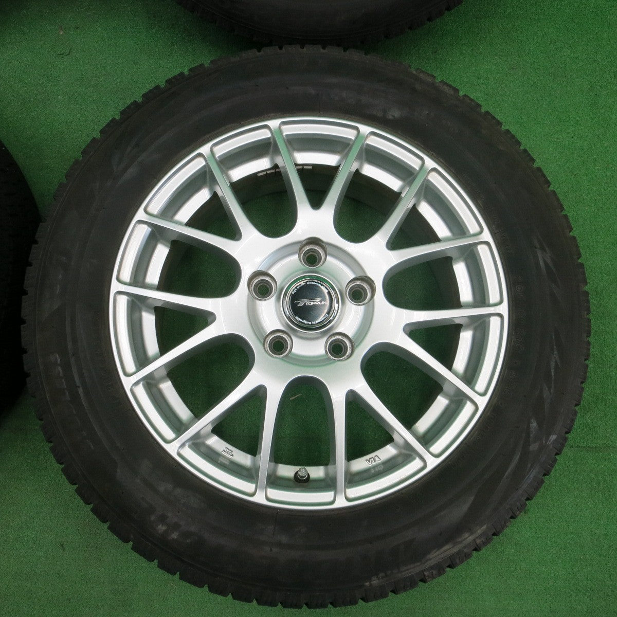 *送料無料* キレイ★スタッドレス 205/60R16 ブリヂストン ブリザック VRX2 TOPRUN トップラン 16インチ PCD114.3/5H★4042901ナス