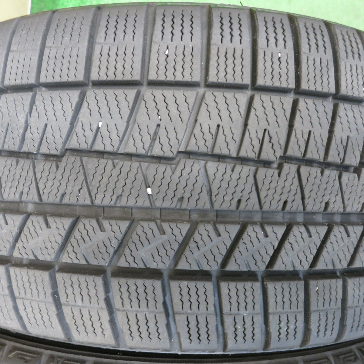 バリ溝！22年！キレイ！9.5分◎スバル インプレッサ STI スポーツ GT 純正 225/40R18 スタッドレス ダンロップ ウインターマックス 03 18インチ PCD100/5H◎6091202HAス