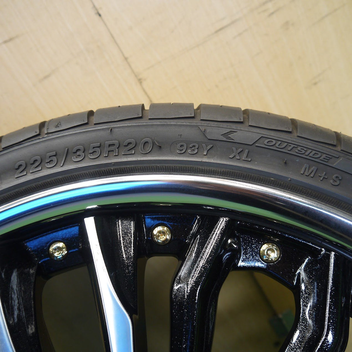 バリ溝！キレイ！9.5分！1本★kranze FELSEN 225/35R20 ROADCLAW RH660 ロードクロウ クレンツェ フェルゼン 20インチ PCD114.3/5H★6041707Hノ